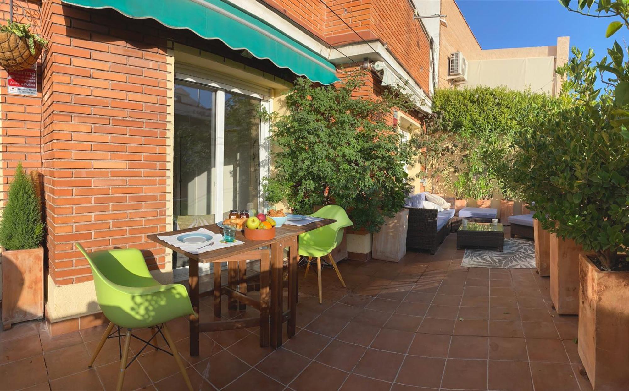 Comoda Habitacion Doble Cerca De Los Lugares Emblematicos De Madrid Bagian luar foto